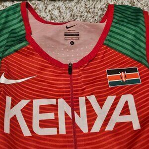 Nike running/biking outfit man's size L